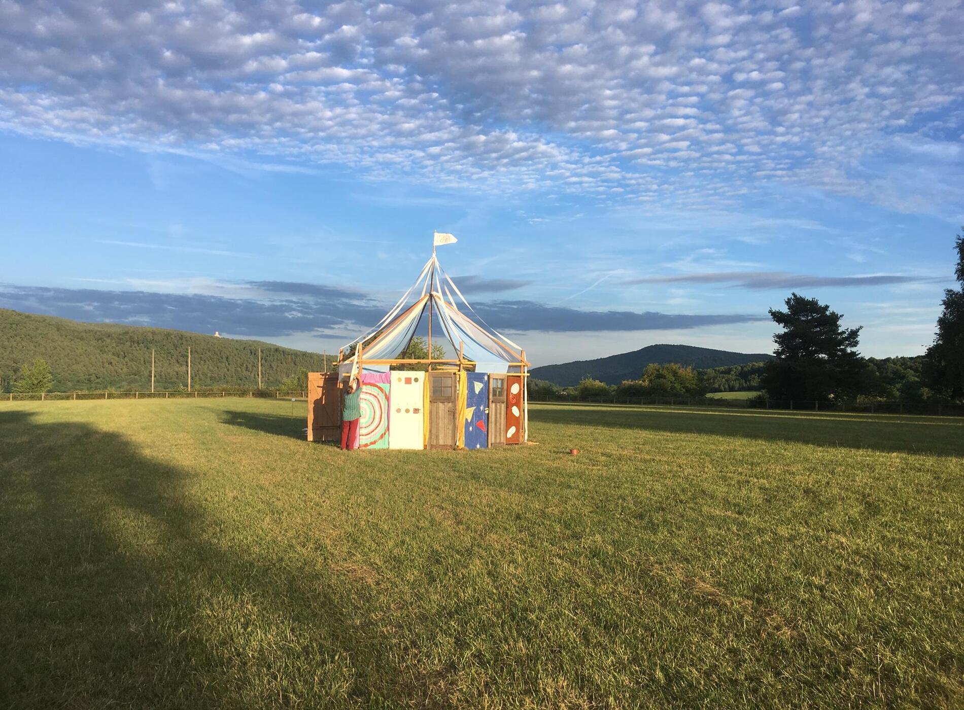 20449208_1330387427060388_694965-okkk